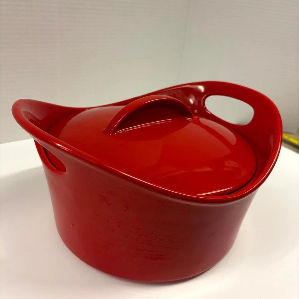 Red Ceramic Casserole Dish w/Lid 10